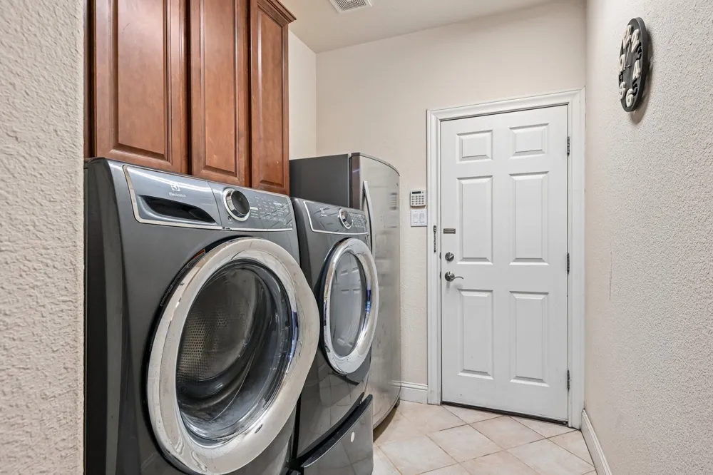 205 Milan Street #2202 Lewisville, TX 75067