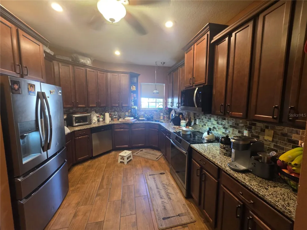 322 FOXHILL COURT Debary, FL 32713
