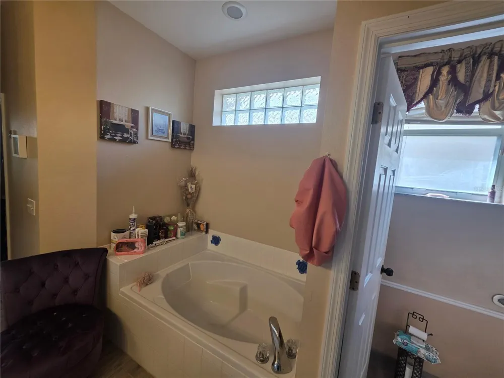322 FOXHILL COURT Debary, FL 32713