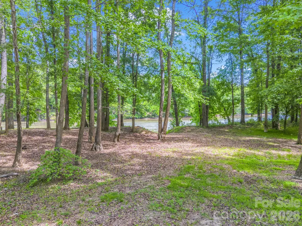 111 Cranberry Lane Mooresboro, NC 28114