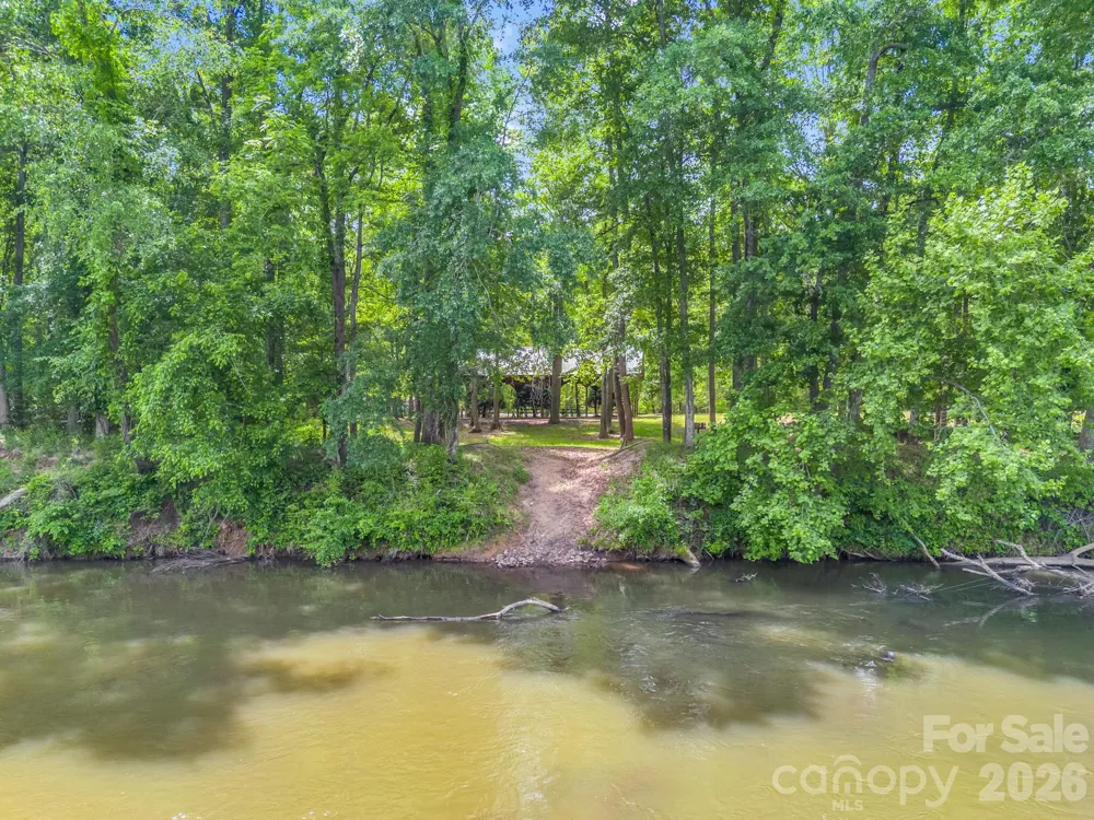 111 Cranberry Lane Mooresboro, NC 28114