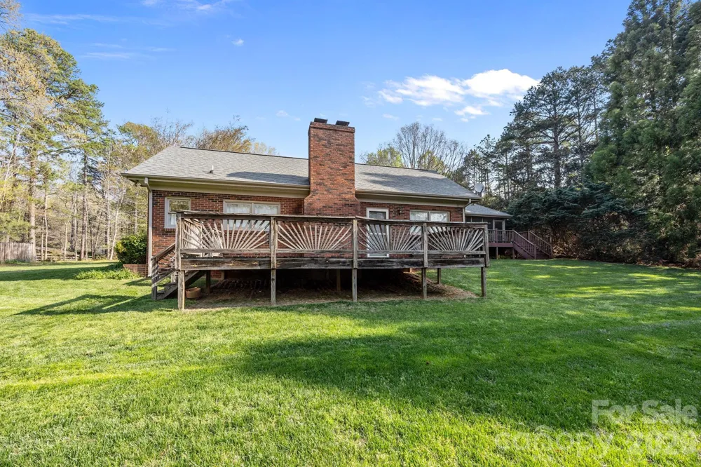 3325 Tilley Morris Road Matthews, NC 28105