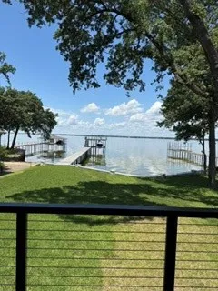 100 Brentwood Estates Drive Trinidad, TX 75163