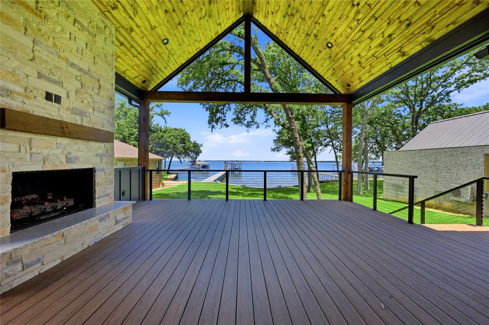 100 Brentwood Estates Drive Trinidad, TX 75163