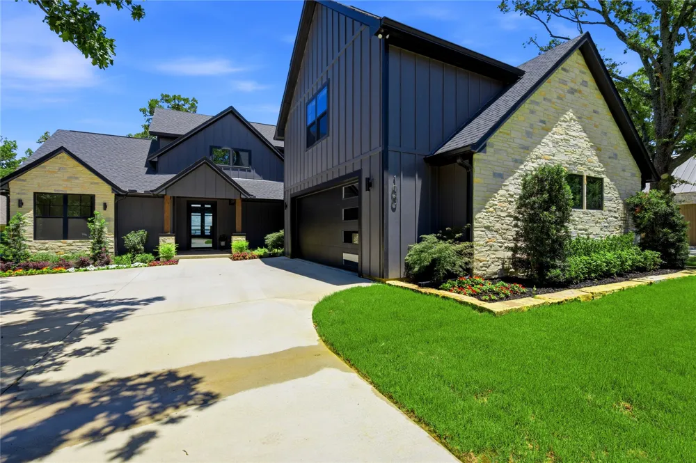100 Brentwood Estates Drive Trinidad, TX 75163