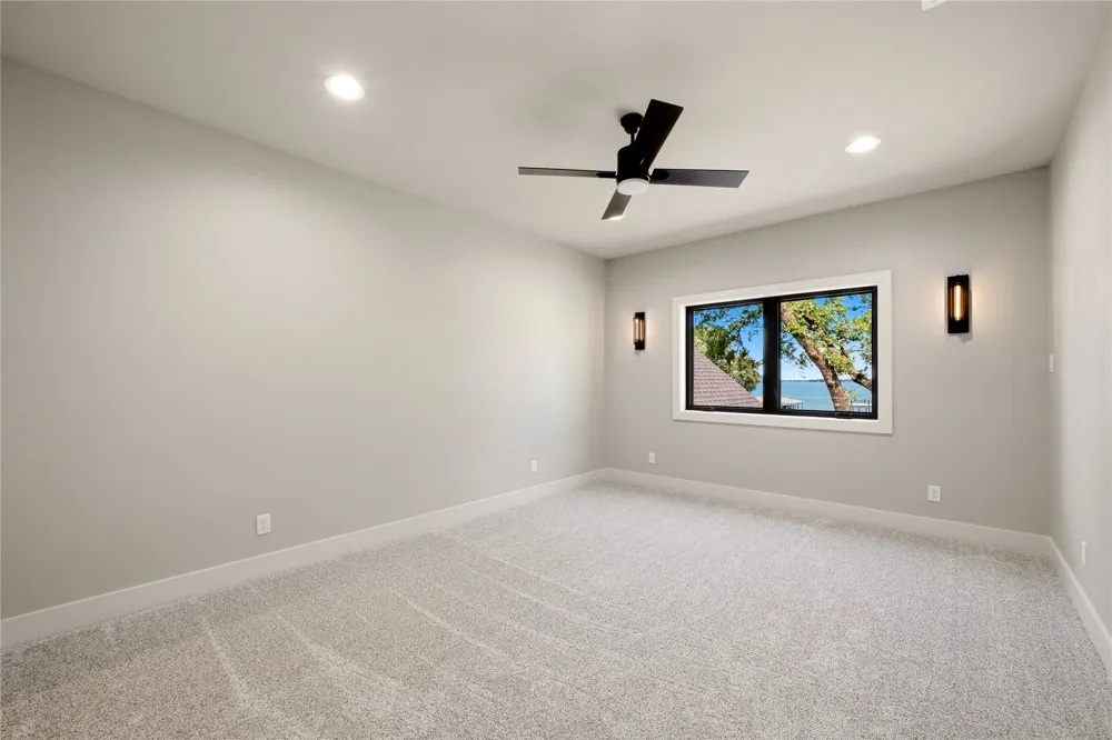 100 Brentwood Estates Drive Trinidad, TX 75163