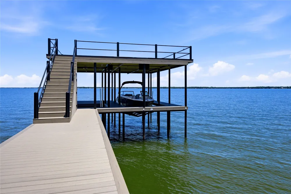 100 Brentwood Estates Drive Trinidad, TX 75163