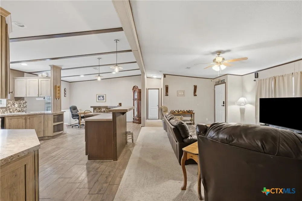 151 Brianna Circle Johnson City, TX 78636