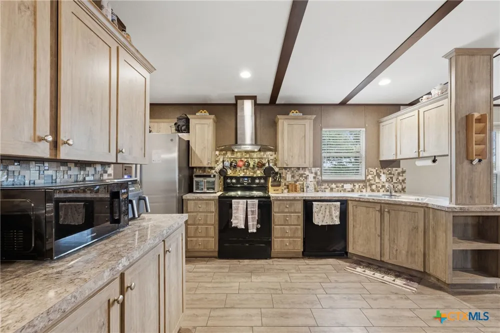 151 Brianna Circle Johnson City, TX 78636