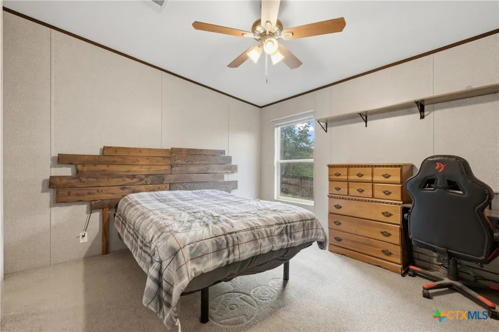 151 Brianna Circle Johnson City, TX 78636
