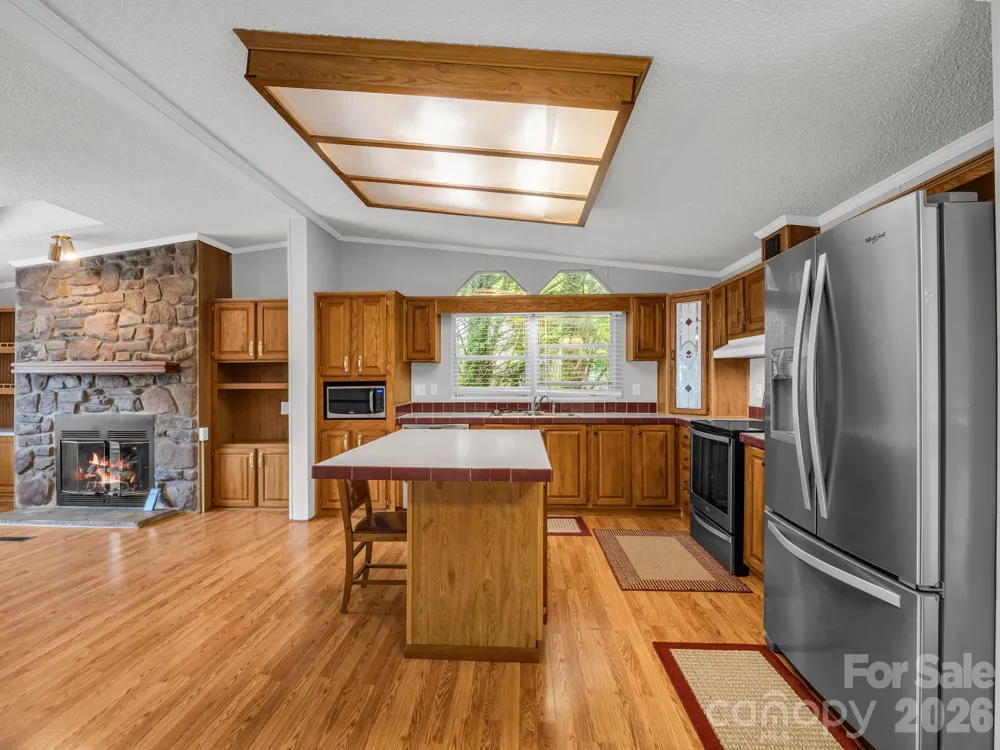 213 Old State Ten Road Black Mountain, NC 28711