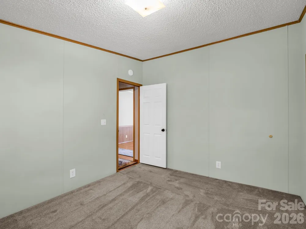 213 Old State Ten Road Black Mountain, NC 28711