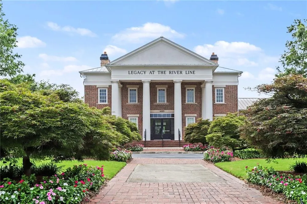 6084 Holly Park Lane SE Mableton, GA 30126