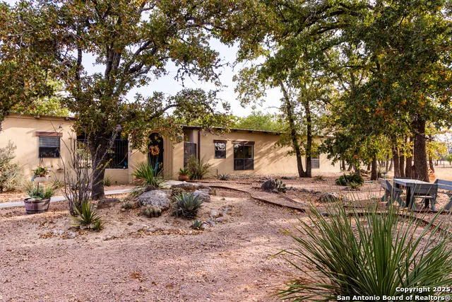 1158 ORCHARD PARK BLVD Medina, TX 78055