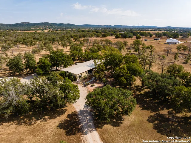 1158 ORCHARD PARK BLVD Medina, TX 78055