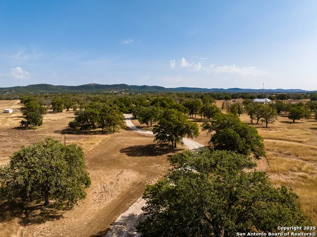1158 ORCHARD PARK BLVD Medina, TX 78055