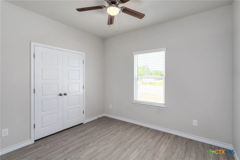 404 Trefger Street Seguin, TX 78155