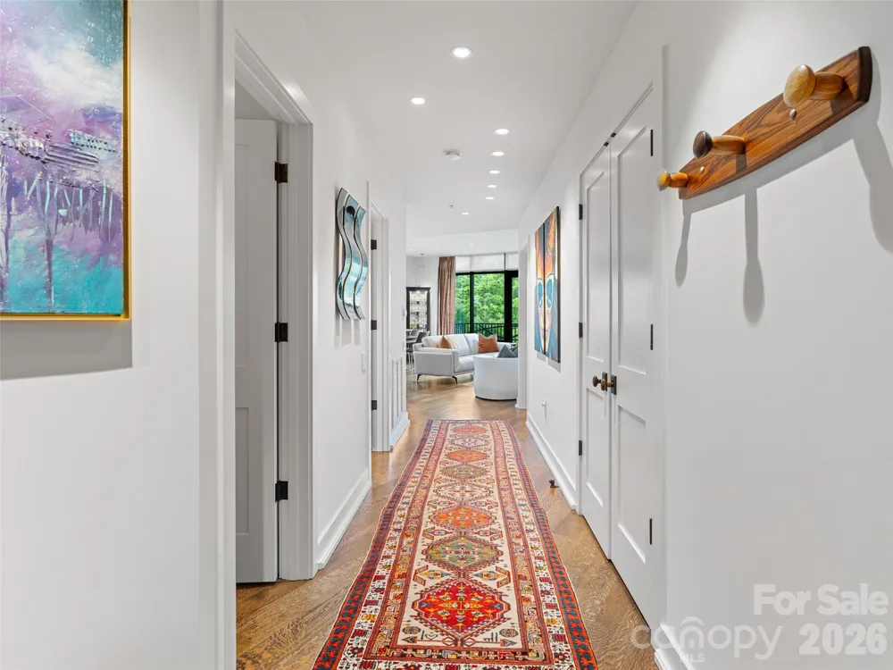 60 Market Street #217 Asheville, NC 28801