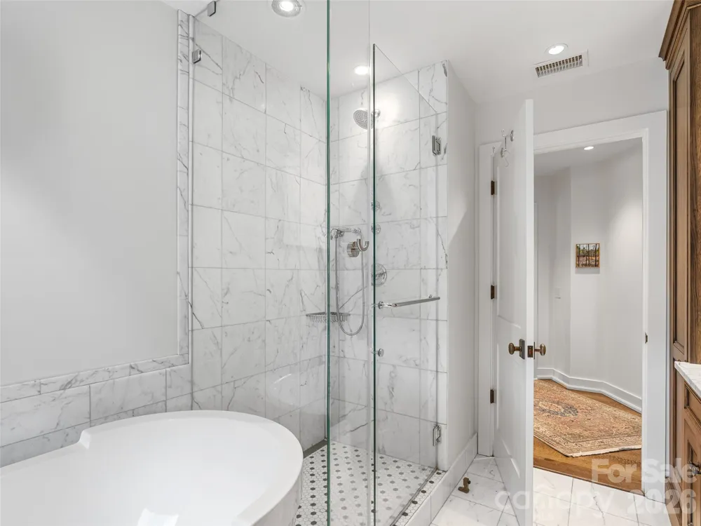 60 Market Street #217 Asheville, NC 28801