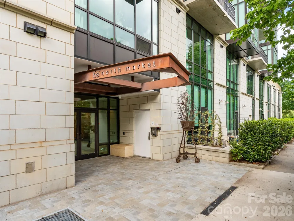 60 Market Street #217 Asheville, NC 28801