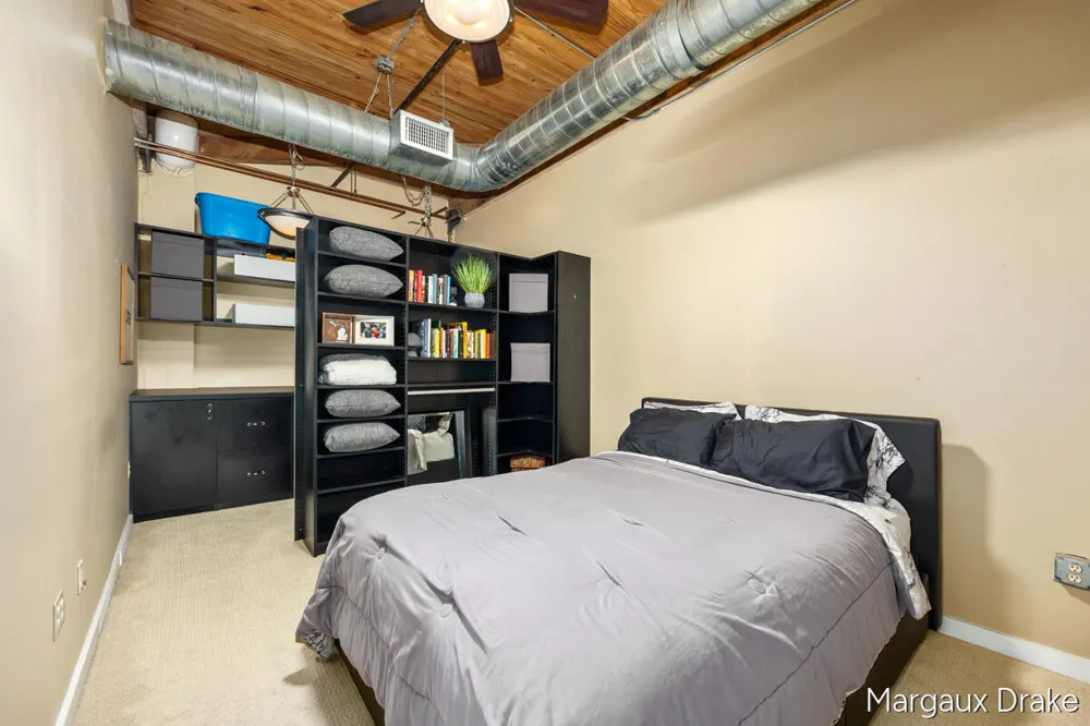 940 Monroe Avenue NW #552 Grand Rapids, MI 49503