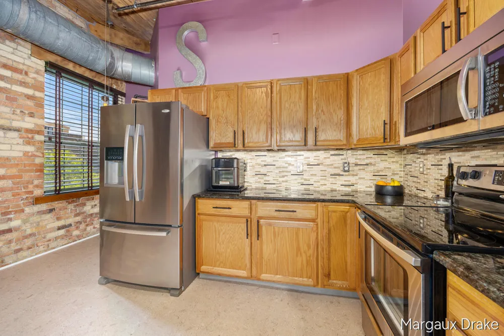 940 Monroe Avenue NW #552 Grand Rapids, MI 49503