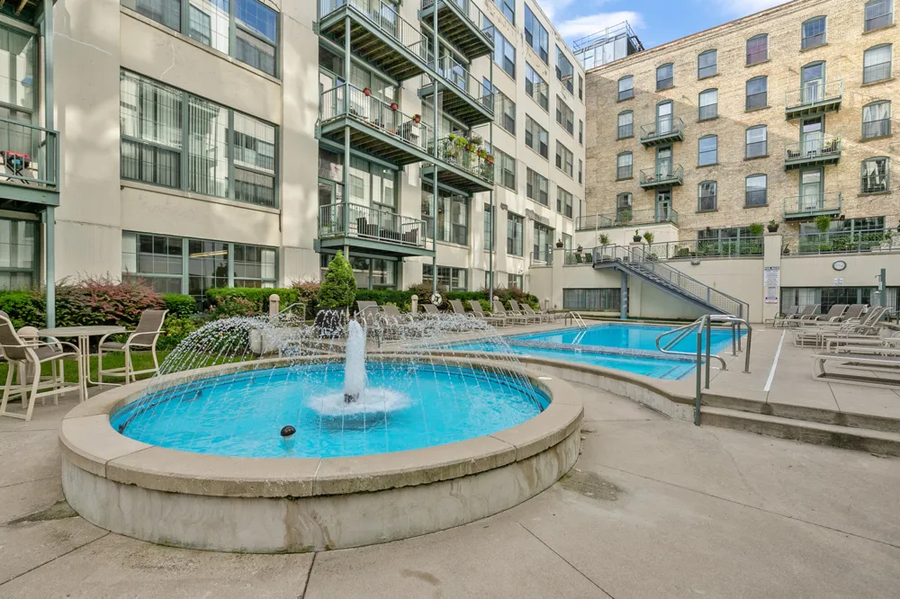 940 Monroe Avenue NW #552 Grand Rapids, MI 49503