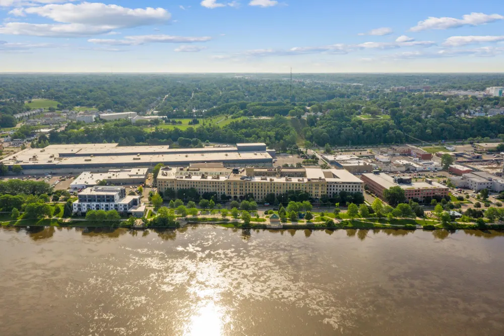 940 Monroe Avenue NW #552 Grand Rapids, MI 49503
