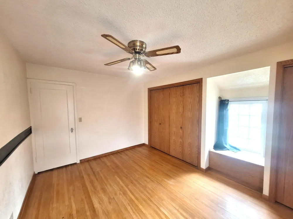 911 Emmerling Avenue Walhalla, ND 58282