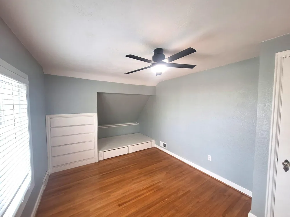 911 Emmerling Avenue Walhalla, ND 58282