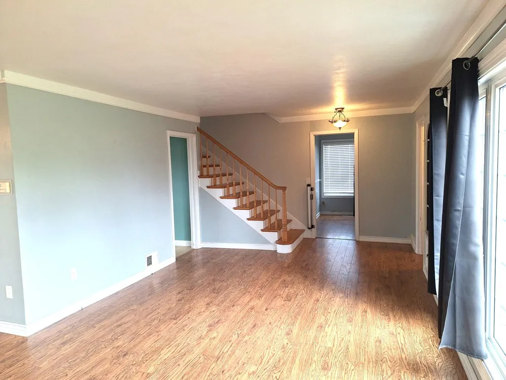 911 Emmerling Avenue Walhalla, ND 58282