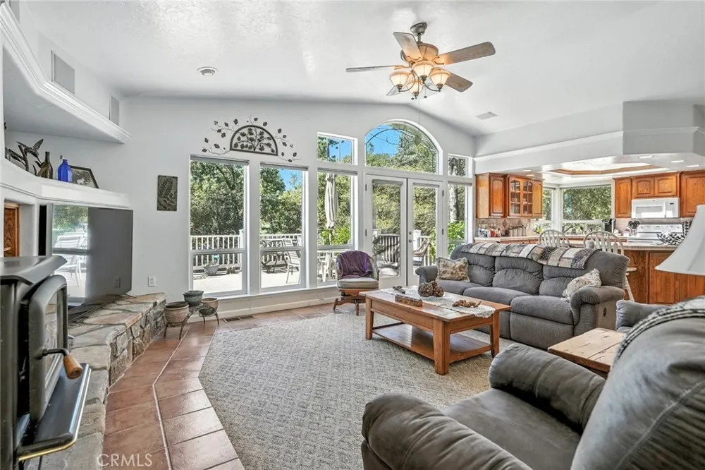 44550 Windsong Way Ahwahnee, CA 93601