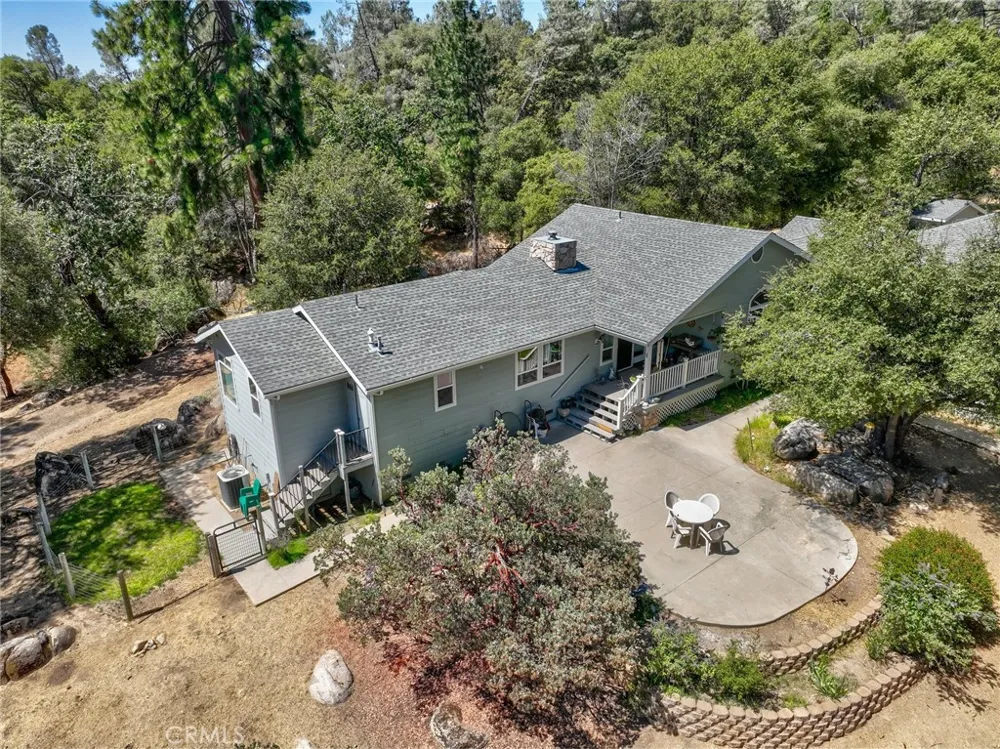 44550 Windsong Way Ahwahnee, CA 93601