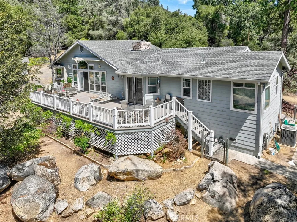 44550 Windsong Way Ahwahnee, CA 93601