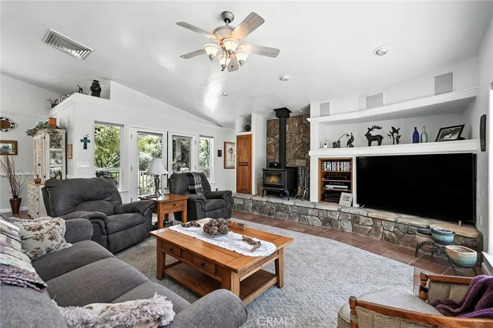 44550 Windsong Way Ahwahnee, CA 93601