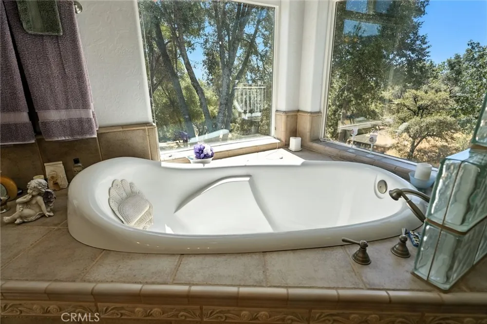 44550 Windsong Way Ahwahnee, CA 93601