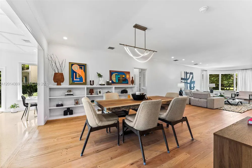 6145 La Gorce Dr Miami Beach, FL 33140