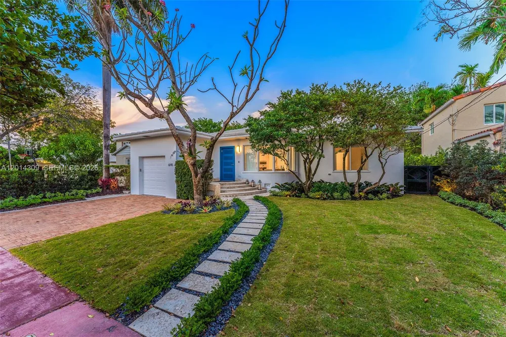 6145 La Gorce Dr Miami Beach, FL 33140