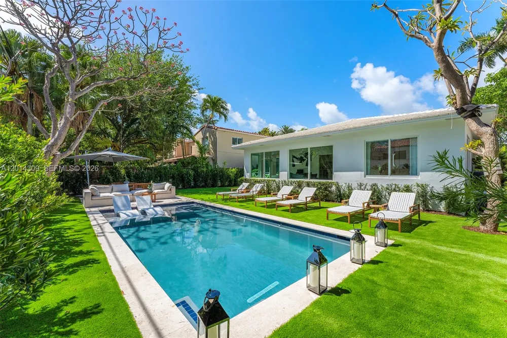 6145 La Gorce Dr Miami Beach, FL 33140