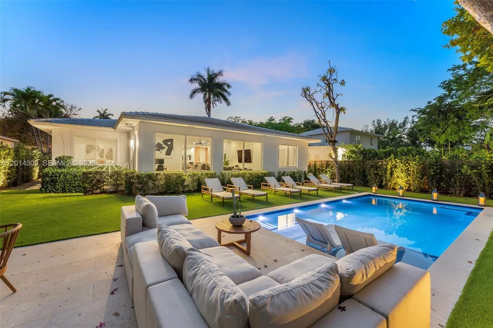 6145 La Gorce Dr Miami Beach, FL 33140