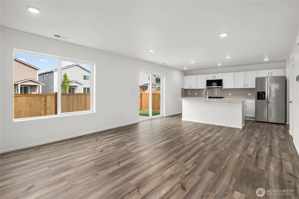 1454 Salzer Creek Loop Centralia, WA 98531