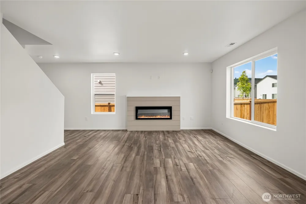 1454 Salzer Creek Loop Centralia, WA 98531