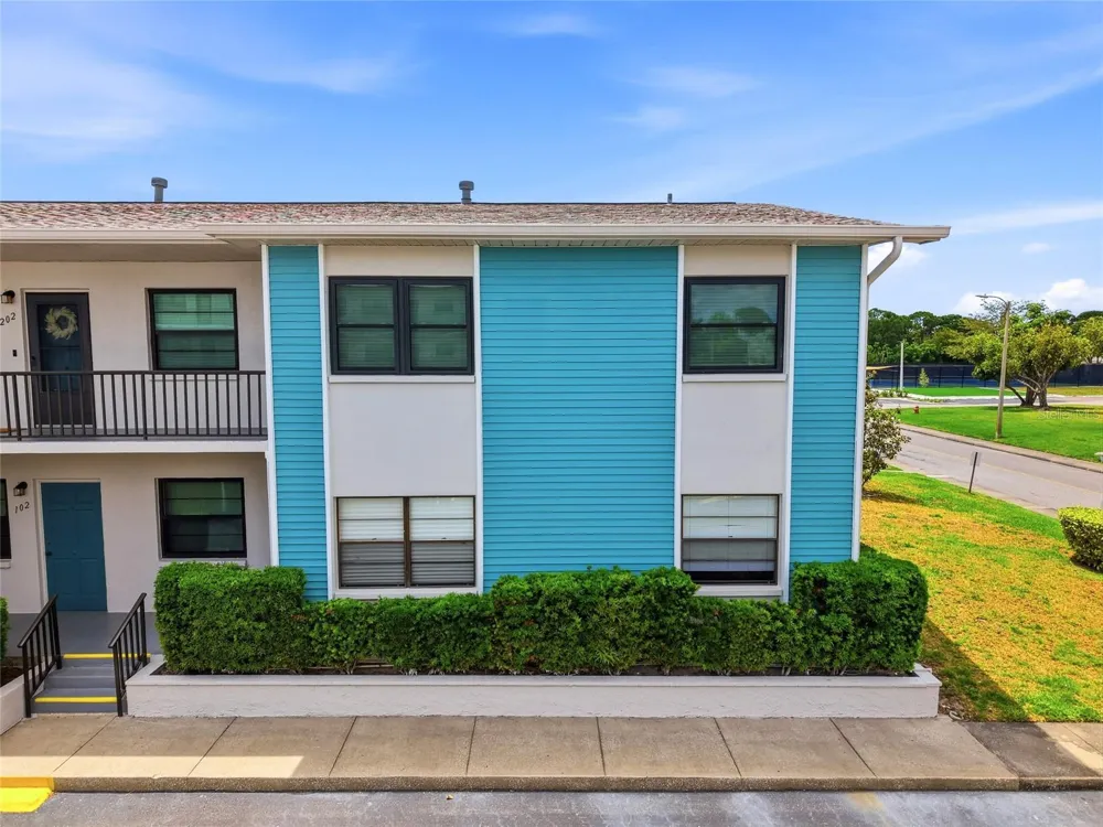 5967 TERRACE PARK DRIVE #201 St Petersburg, FL 33709