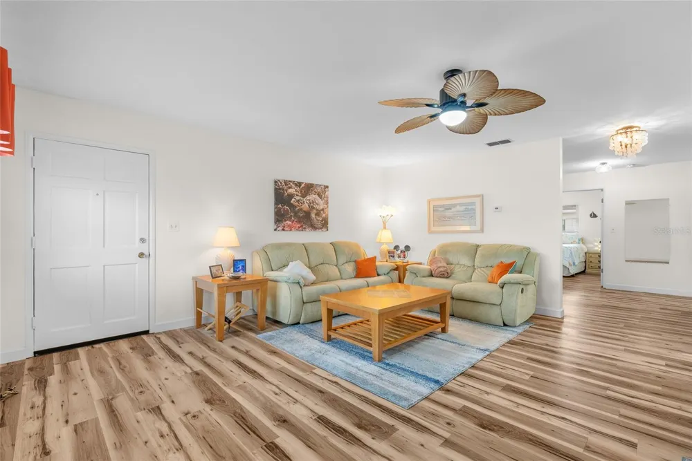5967 TERRACE PARK DRIVE #201 St Petersburg, FL 33709
