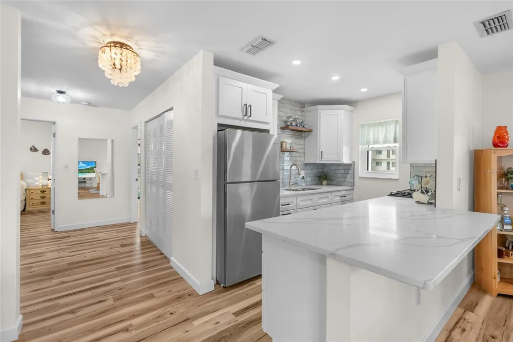 5967 TERRACE PARK DRIVE #201 St Petersburg, FL 33709