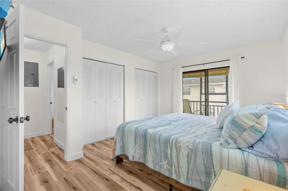 5967 TERRACE PARK DRIVE #201 St Petersburg, FL 33709