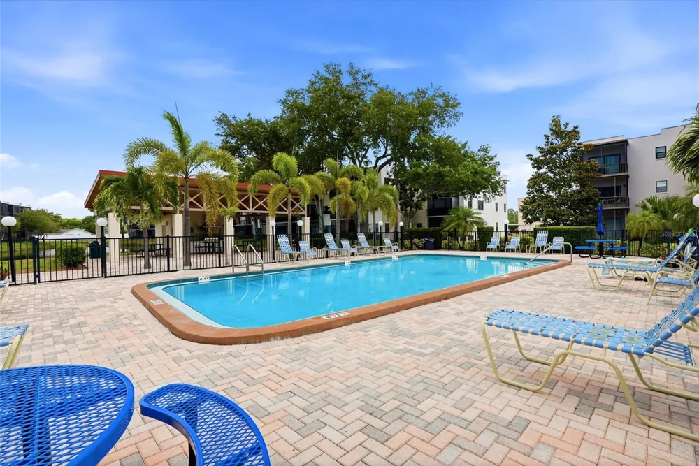 5967 TERRACE PARK DRIVE #201 St Petersburg, FL 33709