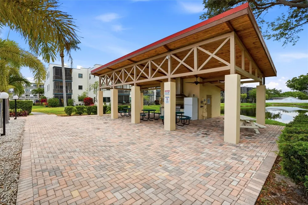 5967 TERRACE PARK DRIVE #201 St Petersburg, FL 33709