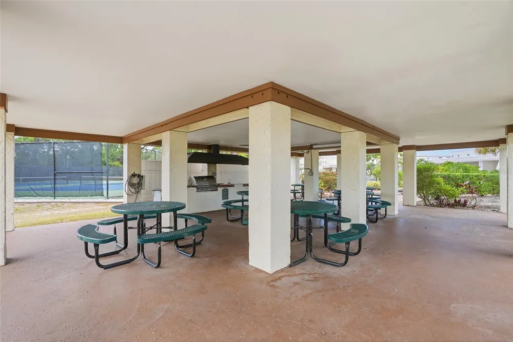 5967 TERRACE PARK DRIVE #201 St Petersburg, FL 33709