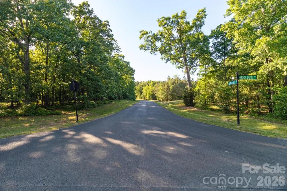 345 Emerald Isle Court Lexington, NC 27292